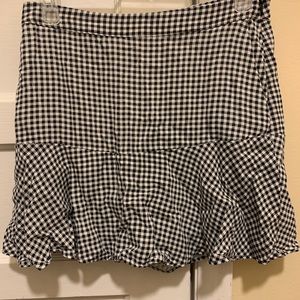 High rise gingham skirt!